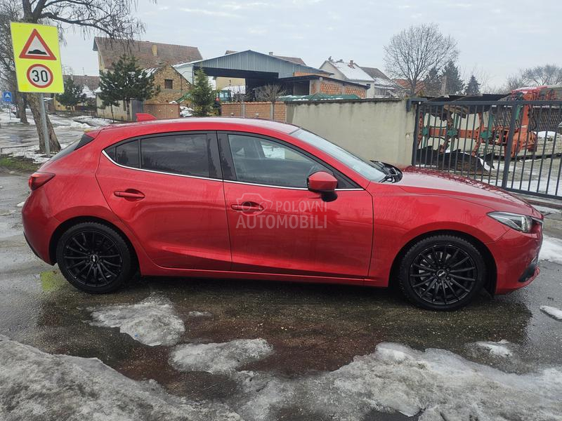 Mazda 3 2.2skyactive
