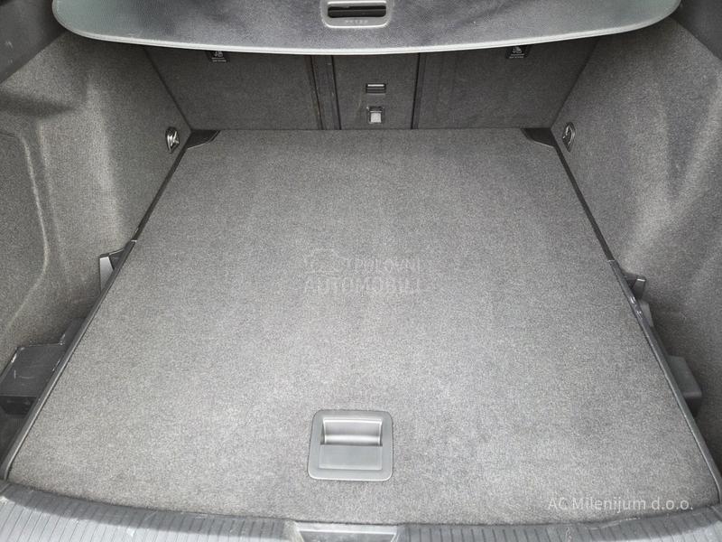 Volkswagen Golf 8 2.0 Tdi-Dsg Style