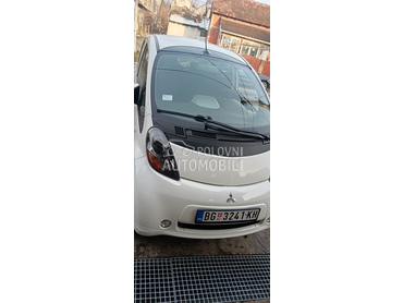 Mitsubishi i-MiEV 