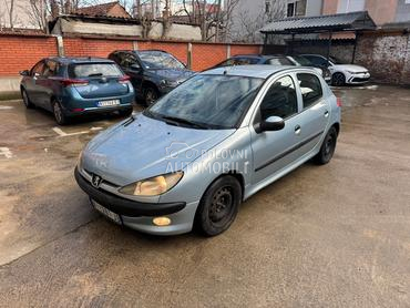 Peugeot 206 1.1