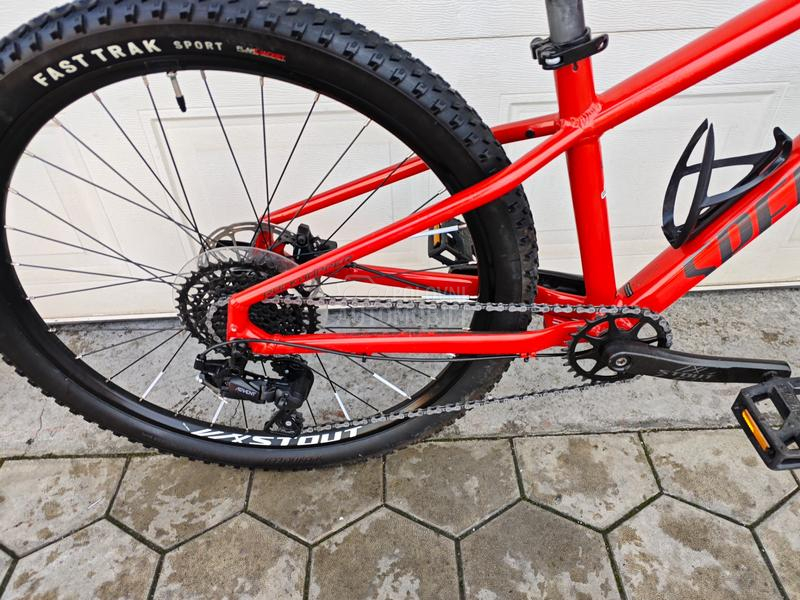 Specialized Specialized