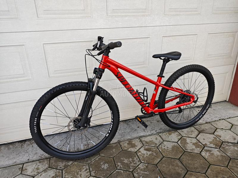 Specialized Specialized