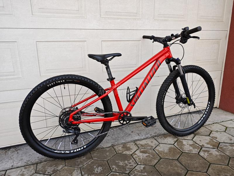 Specialized Specialized