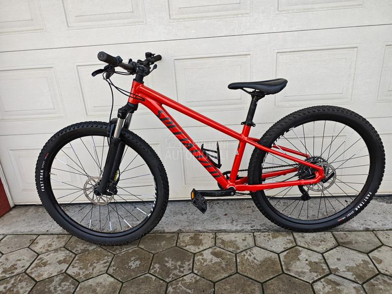 Specialized Specialized