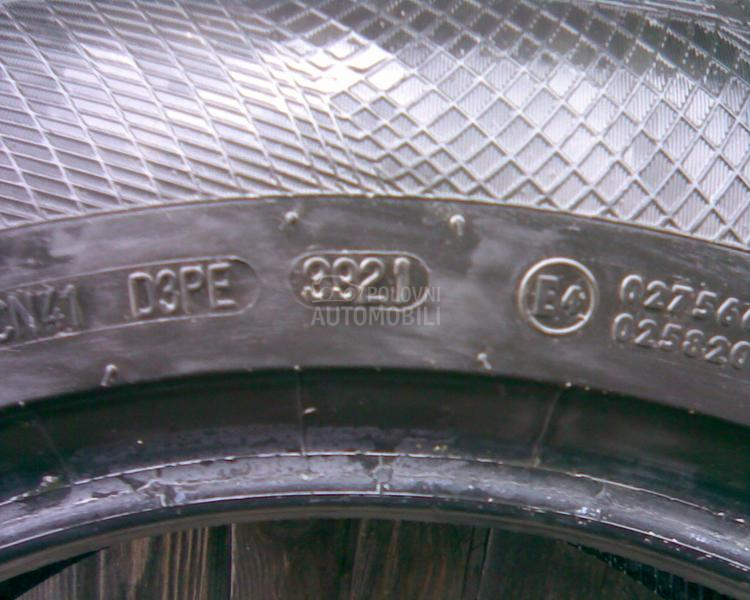 Continental 225/60 R17 Zimska