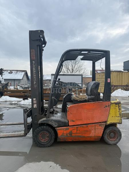 Jungheinrich TRIPLEX