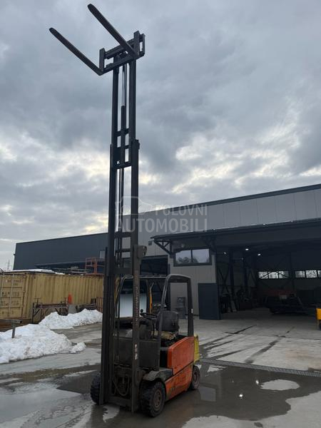 Jungheinrich TRIPLEX