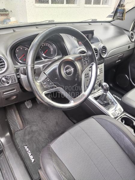 Opel Antara 