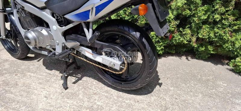 Suzuki GS 500 CH A2