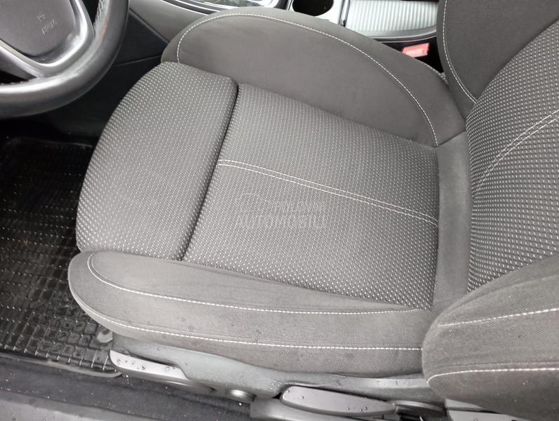 Opel Astra J 2.0 CDTI AUTO