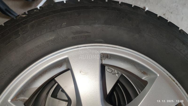 Michelin 235/65 R17 Zimska