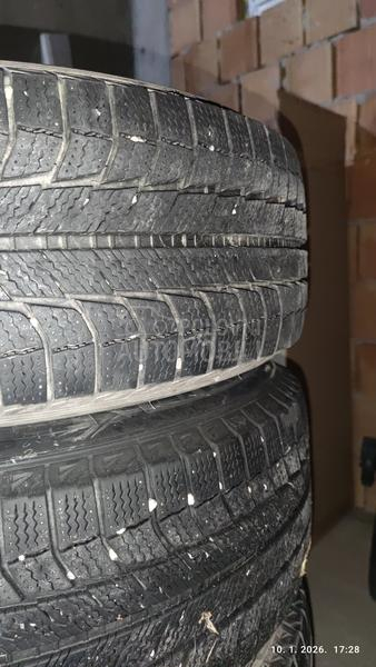 Michelin 235/65 R17 Zimska