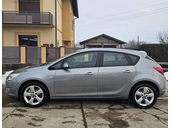 Opel Astra J //TOOP STANjE