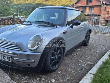 MINI Cooper 1.6