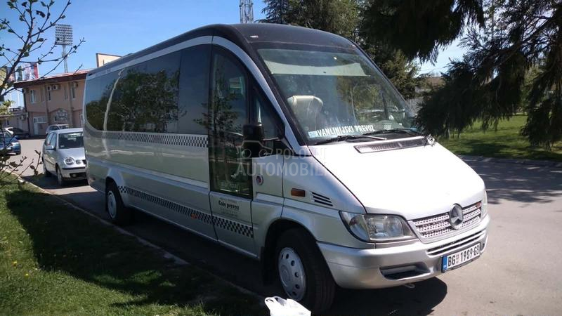 Mercedes Benz 616CDI