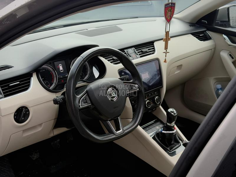 Škoda Octavia Style Plus