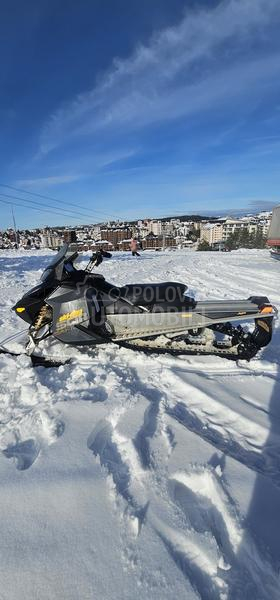 Can-Am summit xp800r