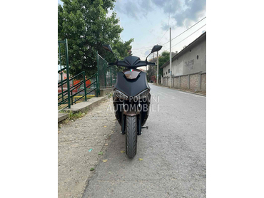 Trio mustang 125 xrs