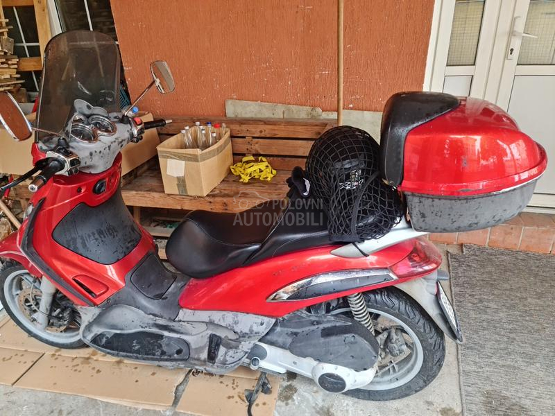Piaggio Beverly