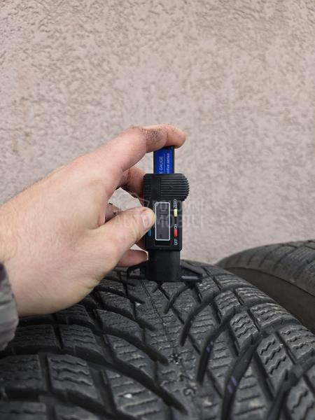 Nokian 225/55 R18 Zimska