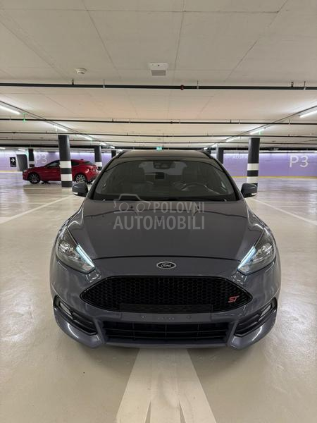 Ford Focus ST