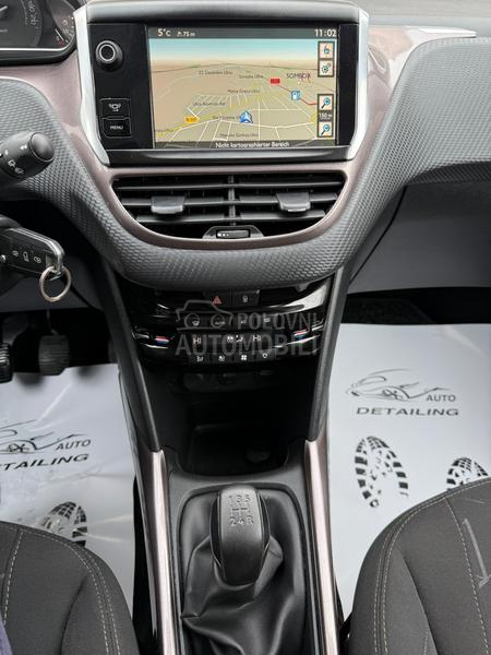 Peugeot 2008 1.2 PURETECH ACTIVE