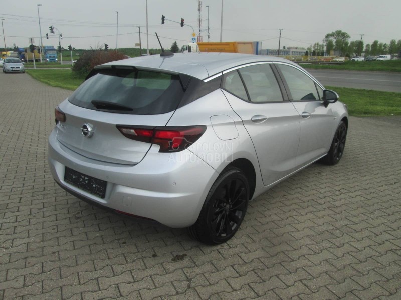 Opel Astra K 1.5 d Elegance
