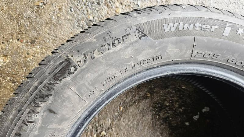 Hankook 205/60 R16 Zimska