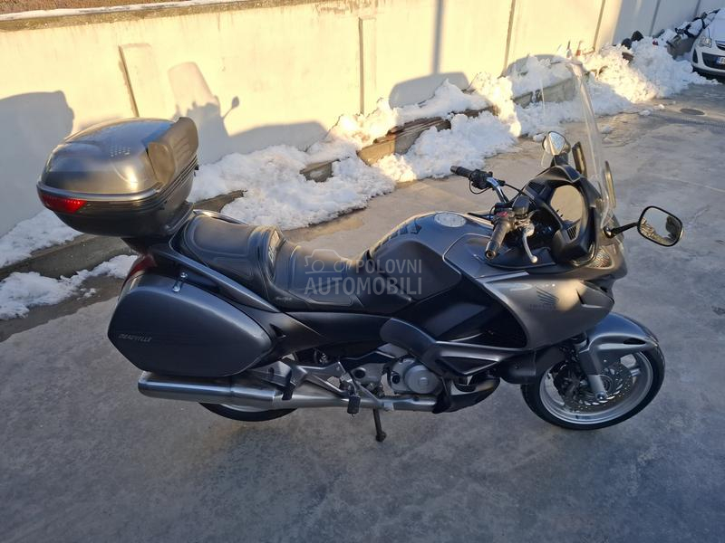 Honda NT 700.V Deauville