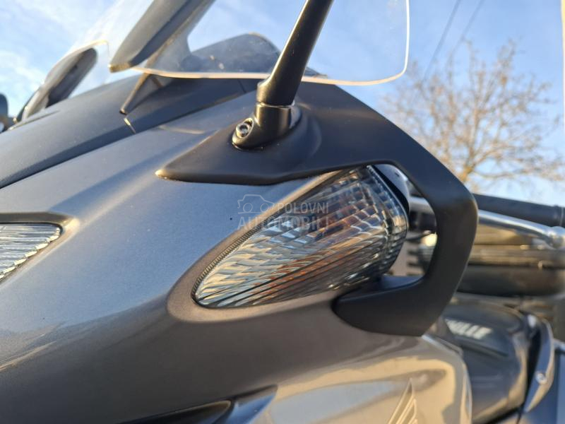 Honda NT 700.V Deauville