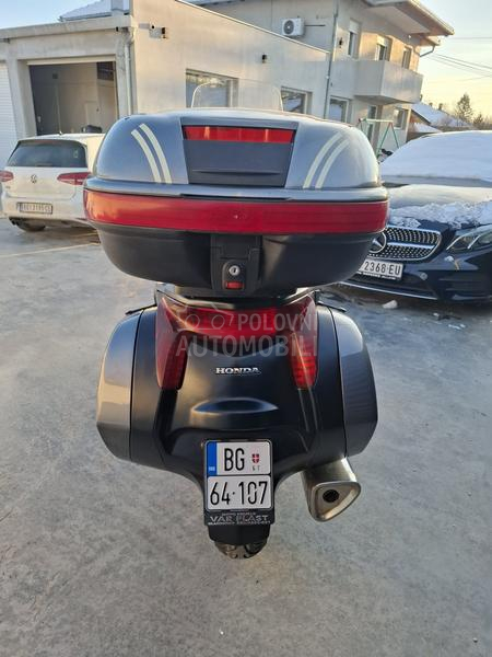 Honda NT 700.V Deauville