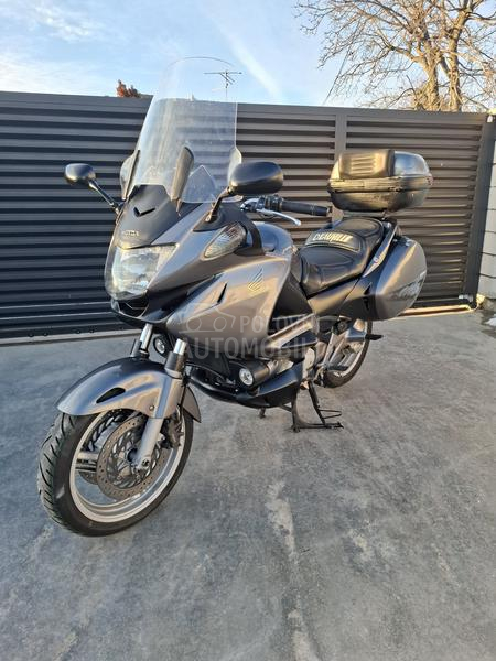 Honda NT 700.V Deauville