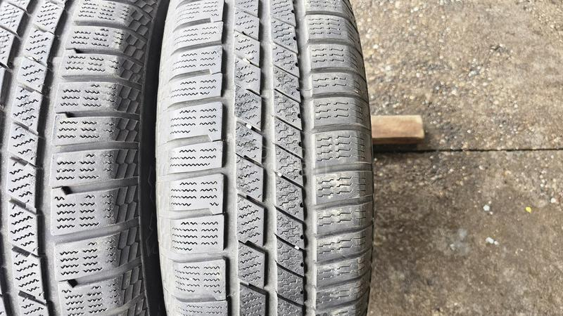 Continental 215/65 R16 Zimska