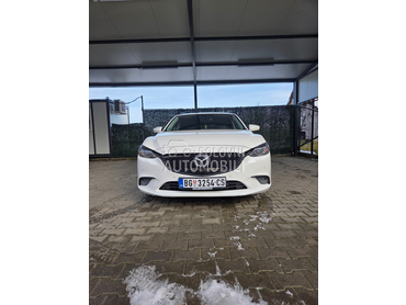 Mazda 6 2.2 AWD