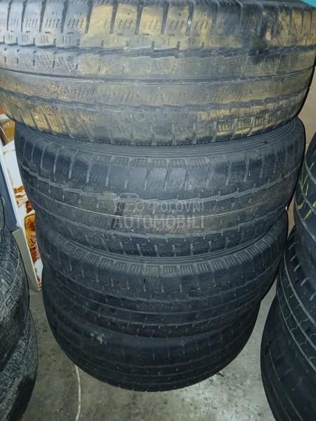 Hankook 215/70 R15 Zimska
