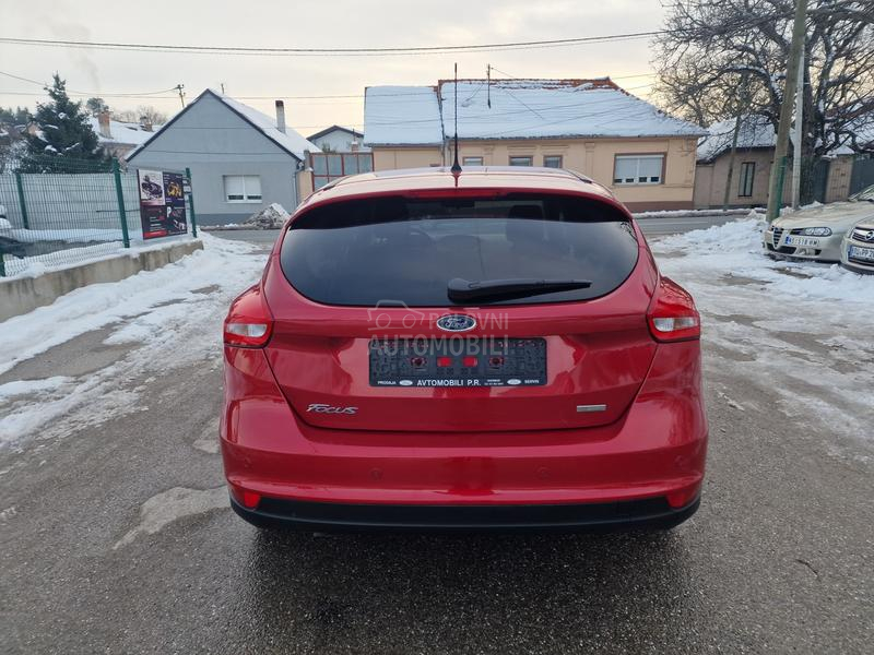 Ford Focus 1.0 B E N Z //LED//