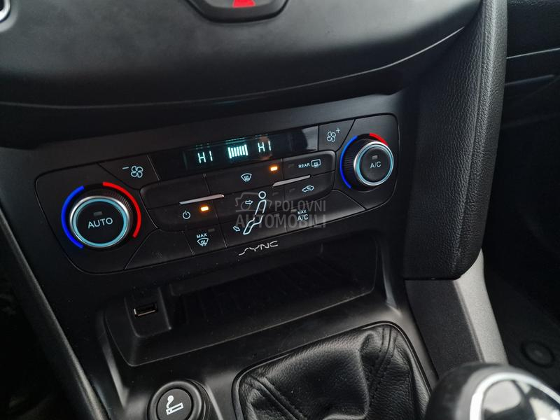 Ford Focus 1.0 B E N Z //LED//
