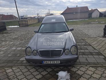 Mercedes Benz E 220 