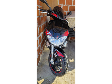 Gilera runner