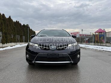 Toyota Auris Hybrid/ben