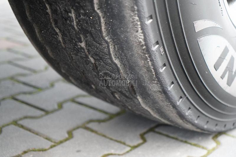 Carnehal Poluprikolica/IMP3522