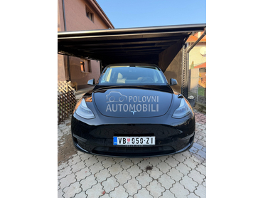 Tesla Model Y LongRange DualMotor