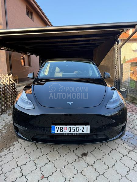 Tesla Model Y LongRange DualMotor