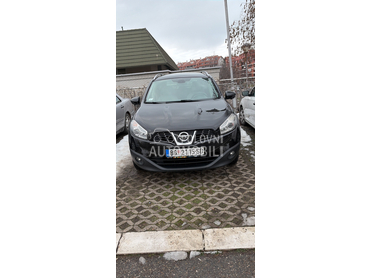 Nissan Qashqai + 2 