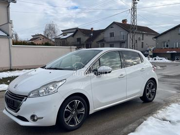 Peugeot 208 1.2