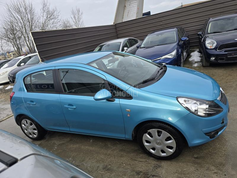 Opel Corsa D 1.4 CH