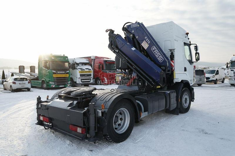 Renault Tegljač/Kran/IMP3605