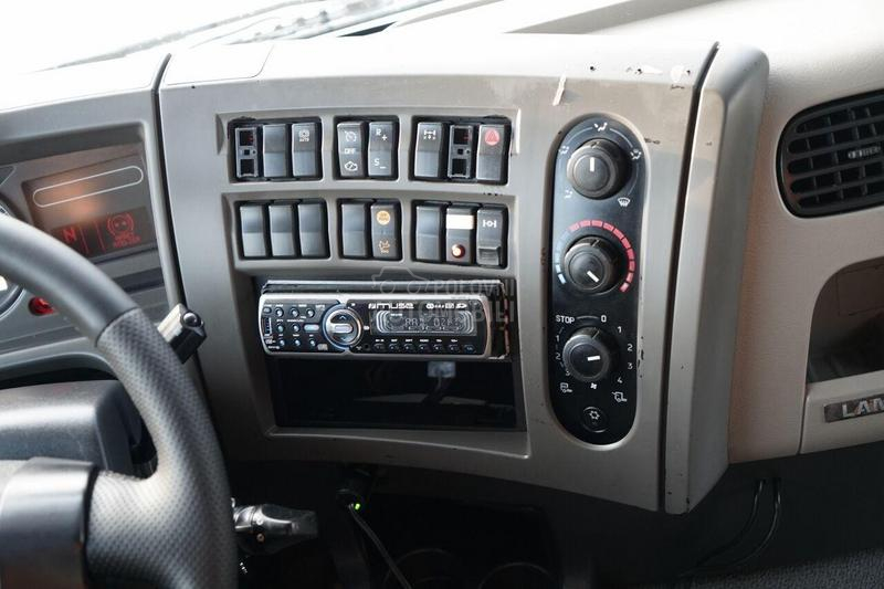 Renault Tegljač/Kran/IMP3605