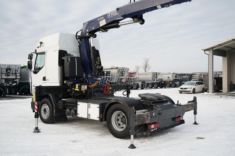 Renault Tegljač/Kran/IMP3605