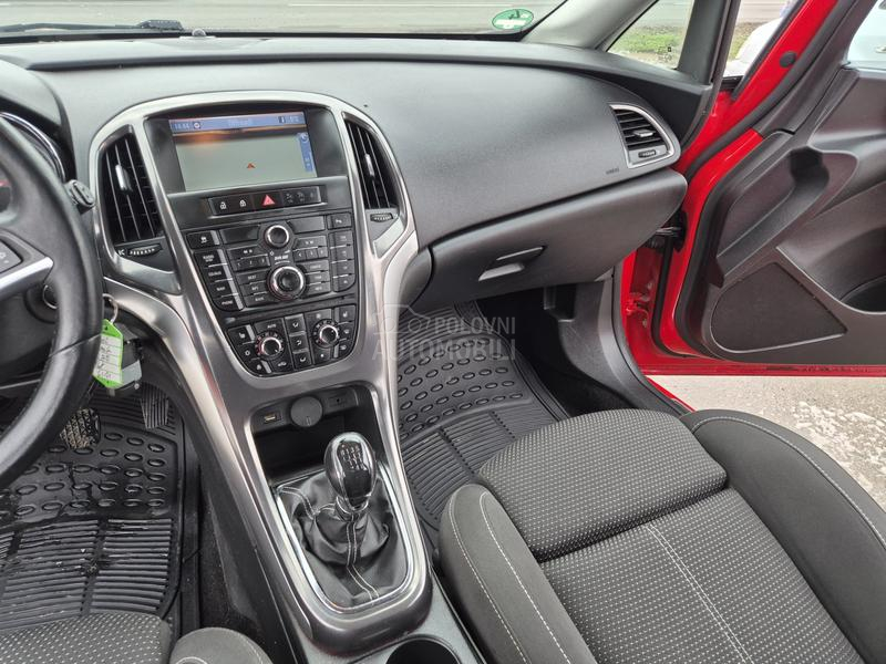 Opel Astra J 1.7 CDTI